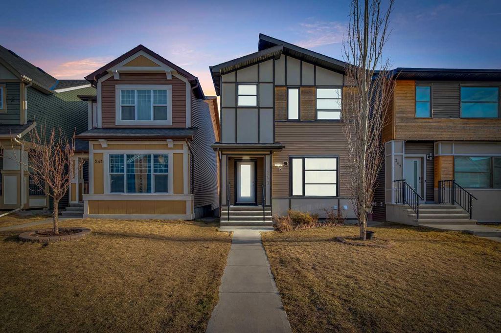 Photo of 243 Evansborough Way NW, Calgary, AB T3P 0N9 (MLS # A2293515)
