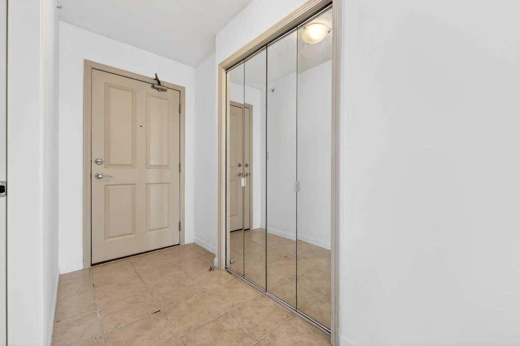 Photo of 650 10 Street SW #1301, Calgary, AB T2P 5G4 (MLS # A2311307)