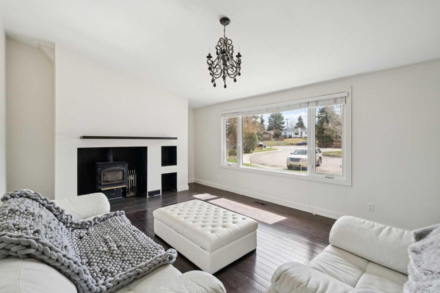 214 Springwood Place SW