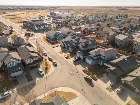 18 Northlander Road W Lethbridge AB T1J 5G6