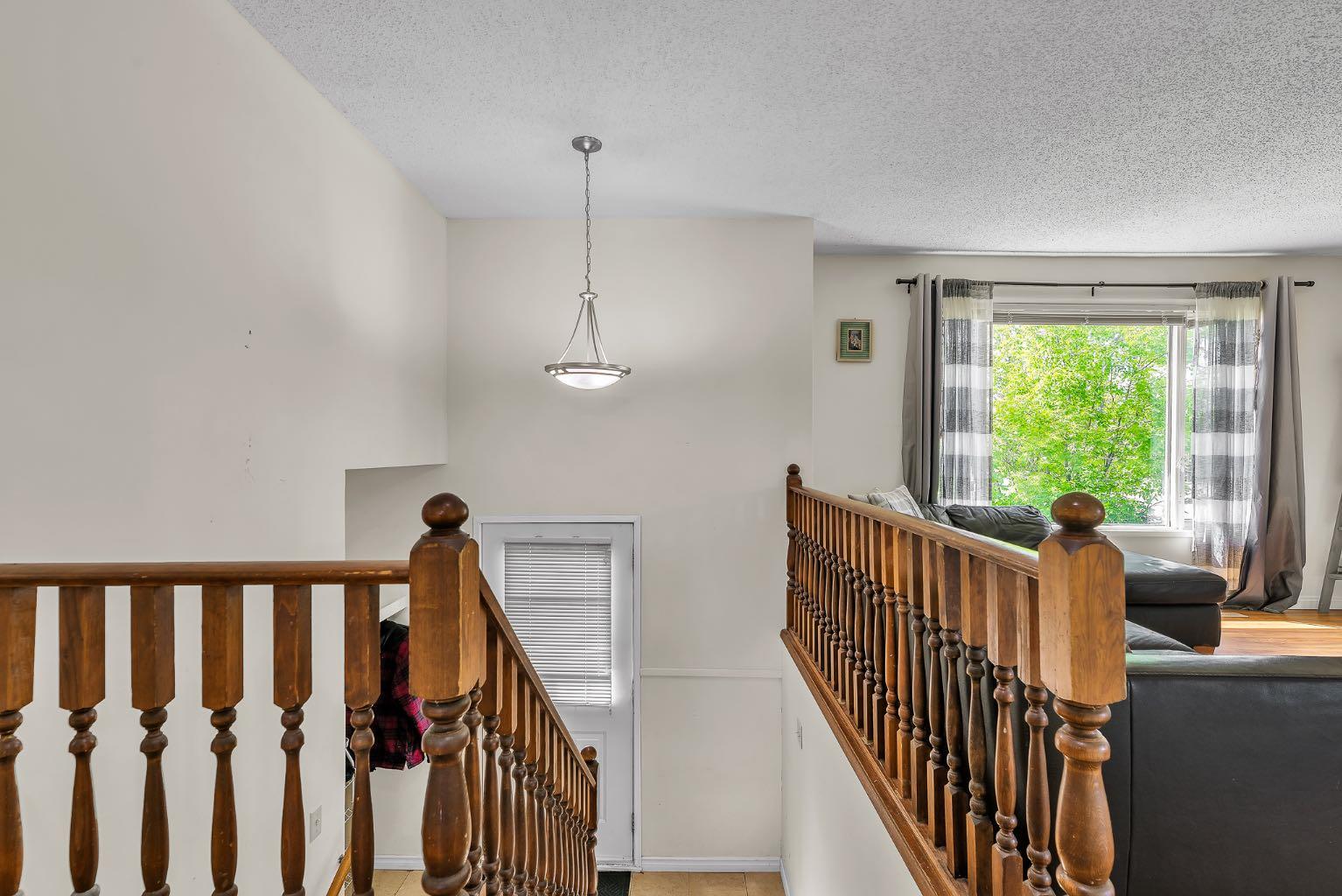 502 Maplewood Drive