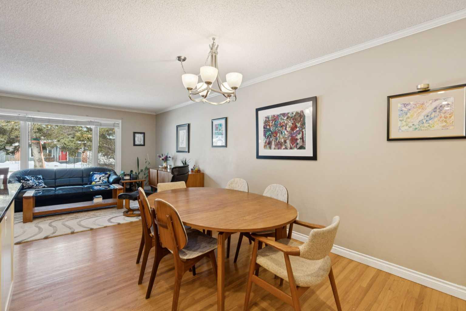 9724 Oakhill Drive SW