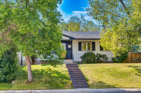 Photo of 7103 Hunterwood Road NW, Calgary, AB T2K 4J5 (MLS # A2250804) Photo of 7103 Hunterwood Road NW, Calgary, AB T2K 4J5 (MLS # A2250804)