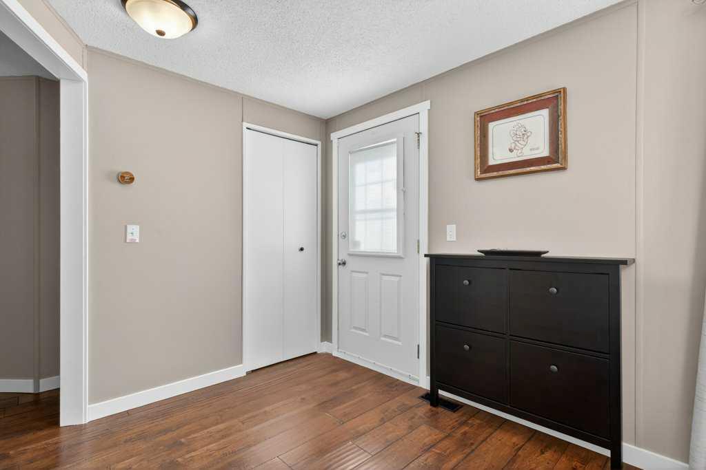 3223 83 Street NW 516