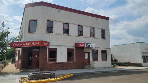 4918 50 Avenue Castor AB T0C 0X0