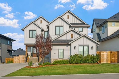 12 Junegrass Terrace Rural Rocky View County AB T3Z 0G1