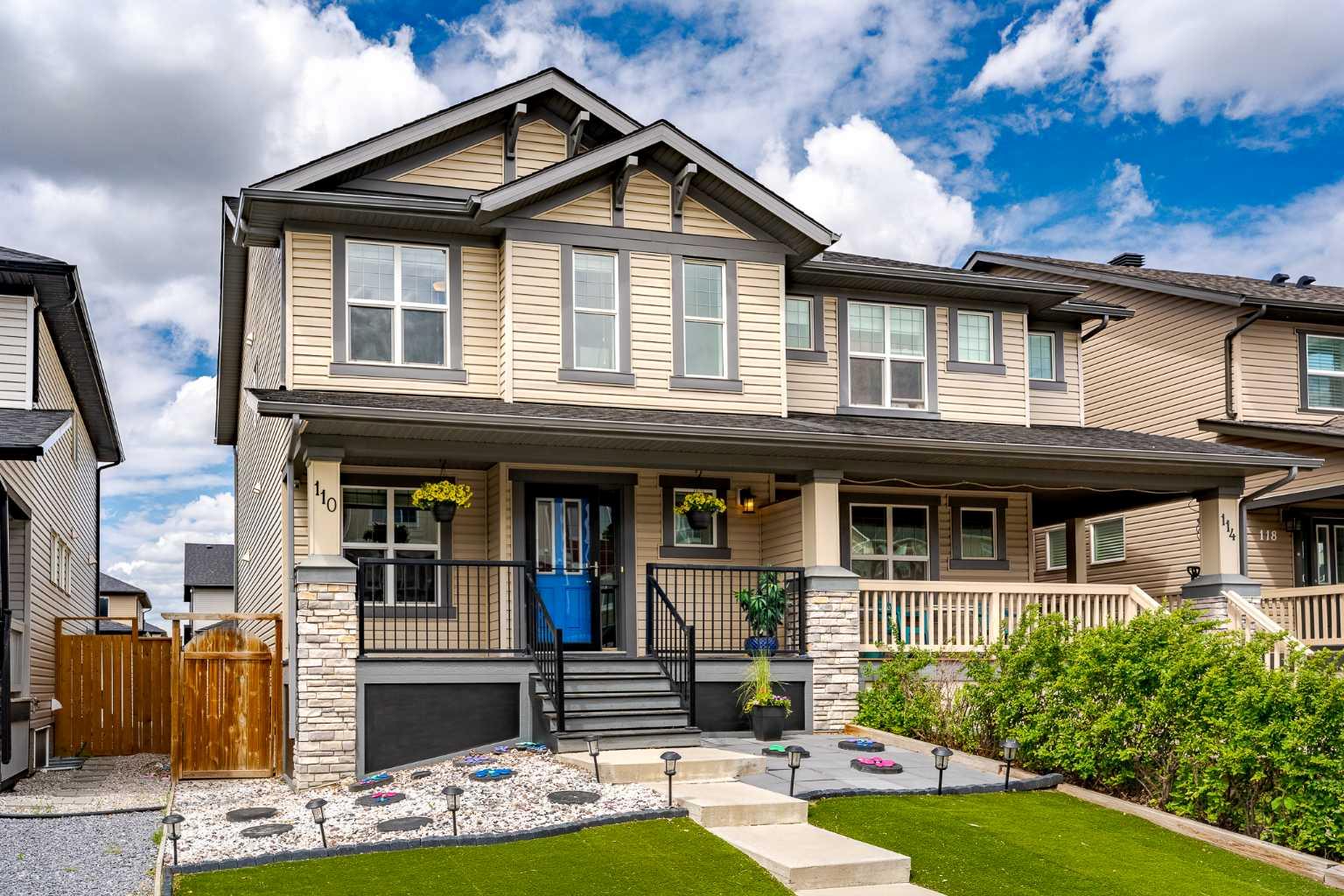 110 Skyview Ranch Manor NE