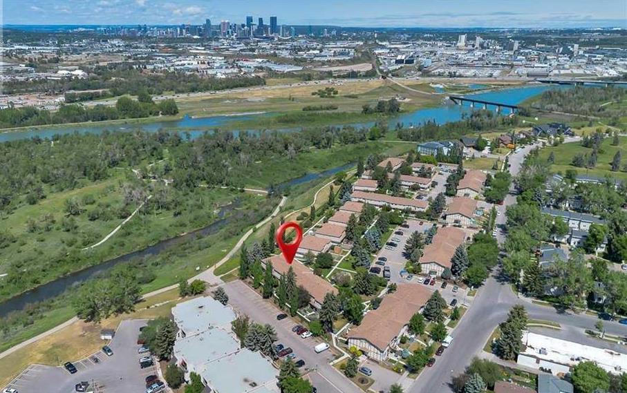 203 Lynnview Road SE 110S