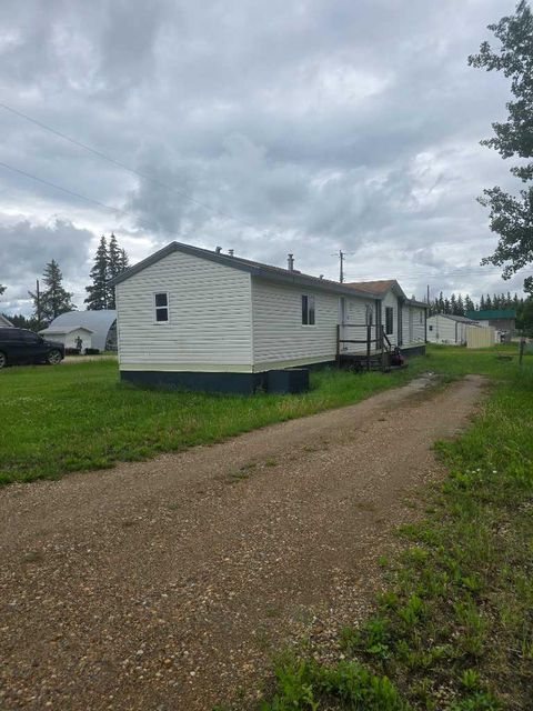 Photo of 72133 Range Road 11 #302, DeBolt, AB T0H 1B0 (MLS # A2322180)