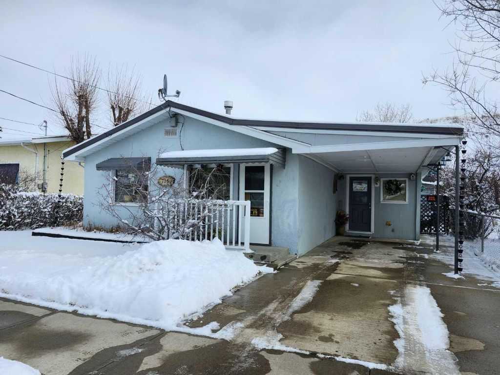 Photo of 716 1 Street SW, Drumheller, AB T0J 0Y6 (MLS # A2293371)