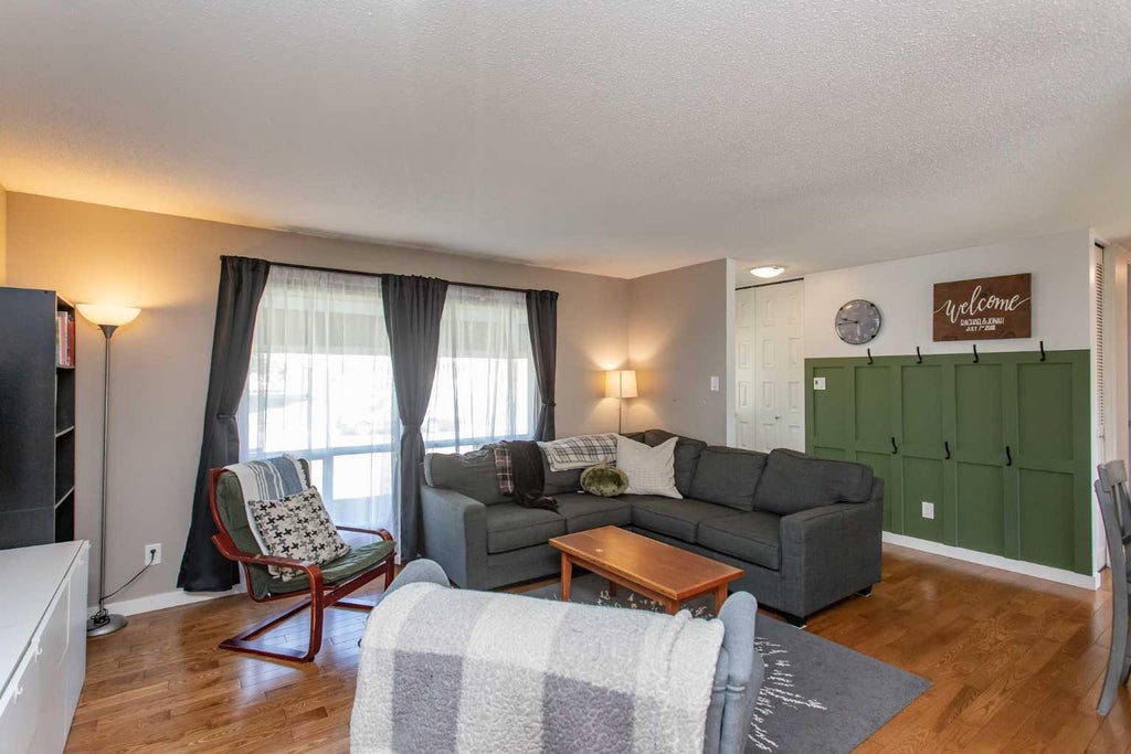 Photo of 59 Mitchell Avenue, Red Deer, AB T4N 5S4 (MLS # A2340631)
