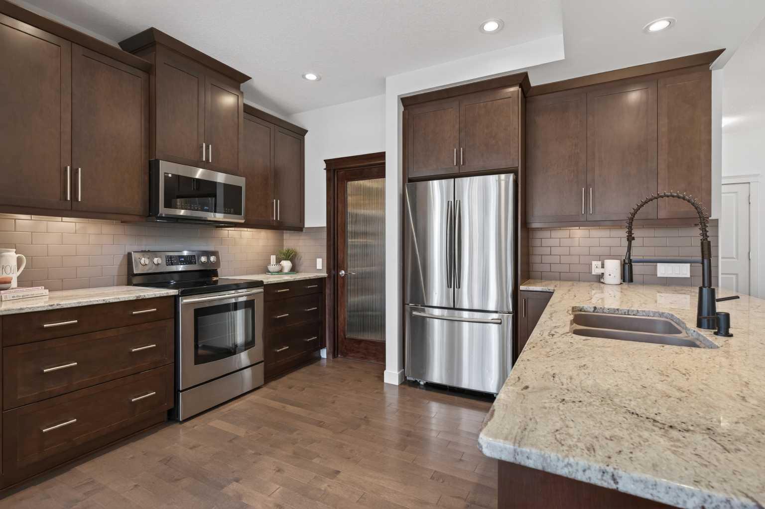 131 Ravenscroft Close SE