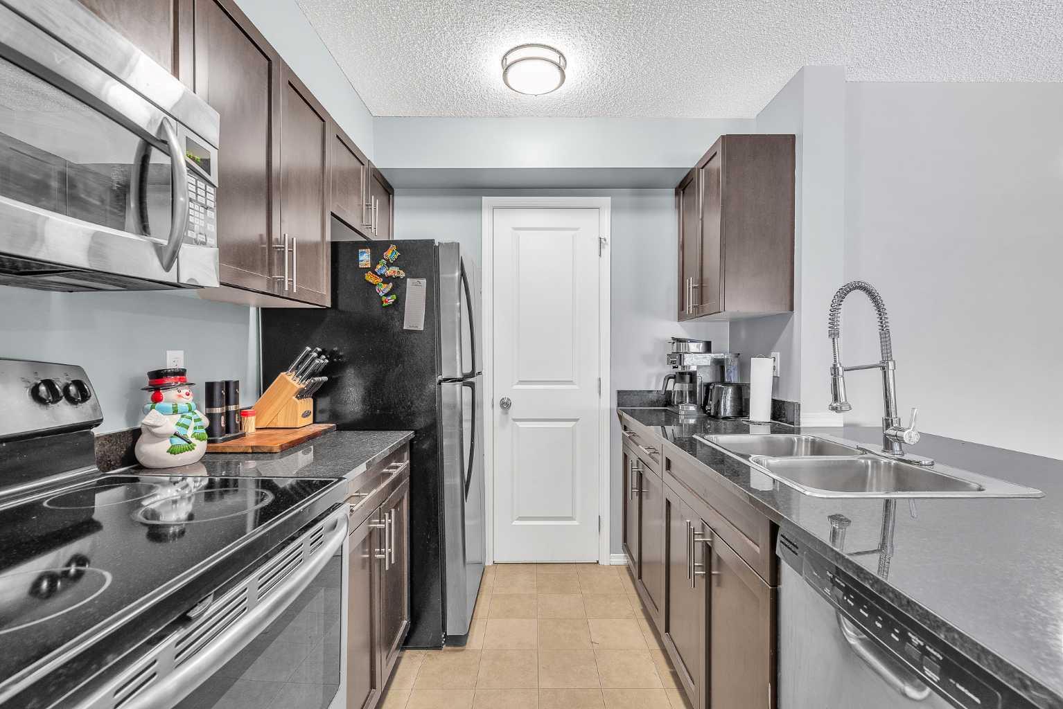 625 Glenbow Drive 1414