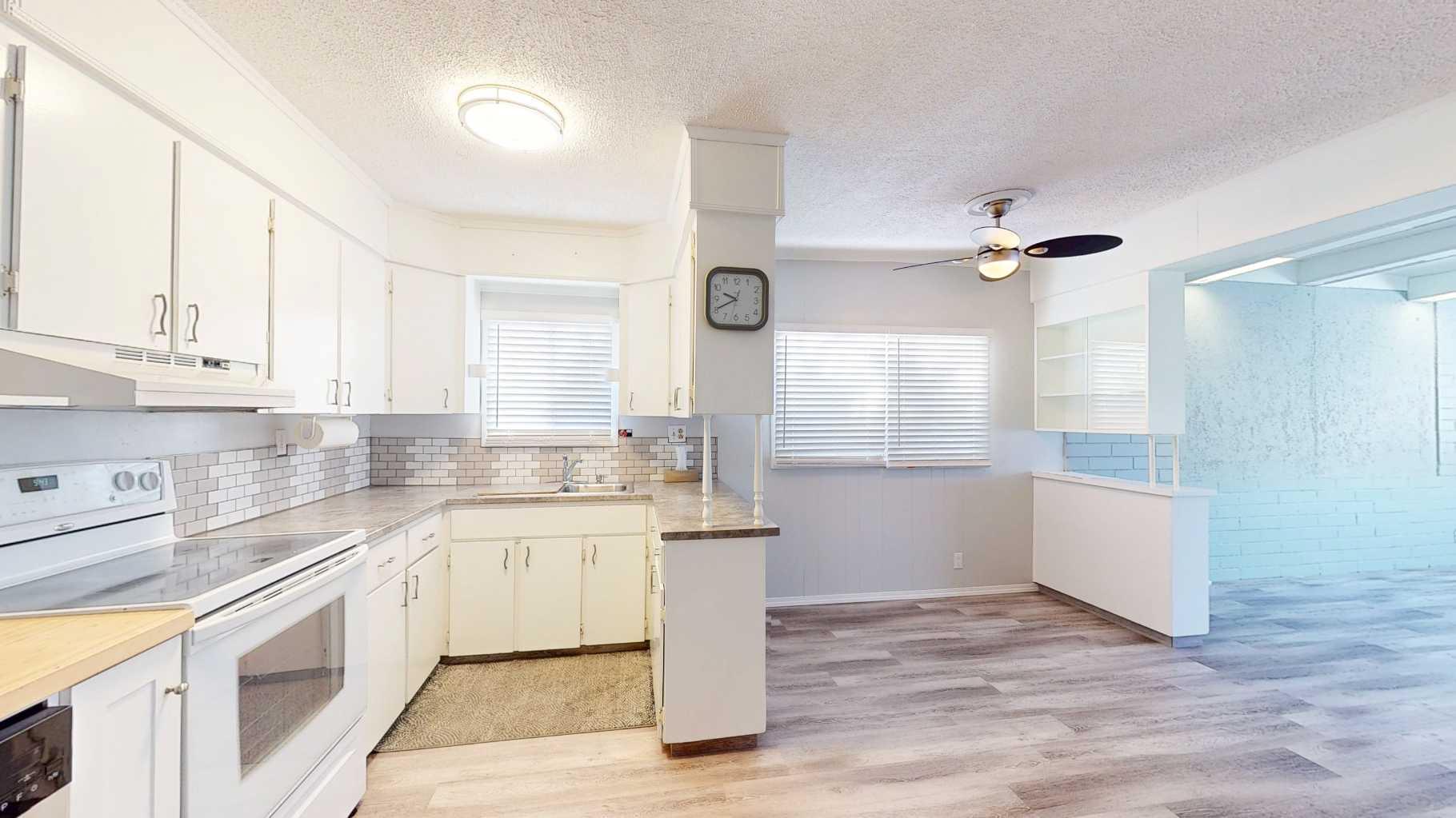 2248 Southview Drive SE 31