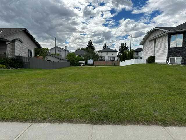 Photo of 336 Parkview Estates, Strathmore, AB T1P 1K8 (MLS # A2319454)