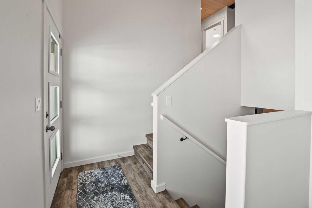 Photo of 6 Metcalf Way, Lacombe, AB T4L 0J8 (MLS # A2266299)