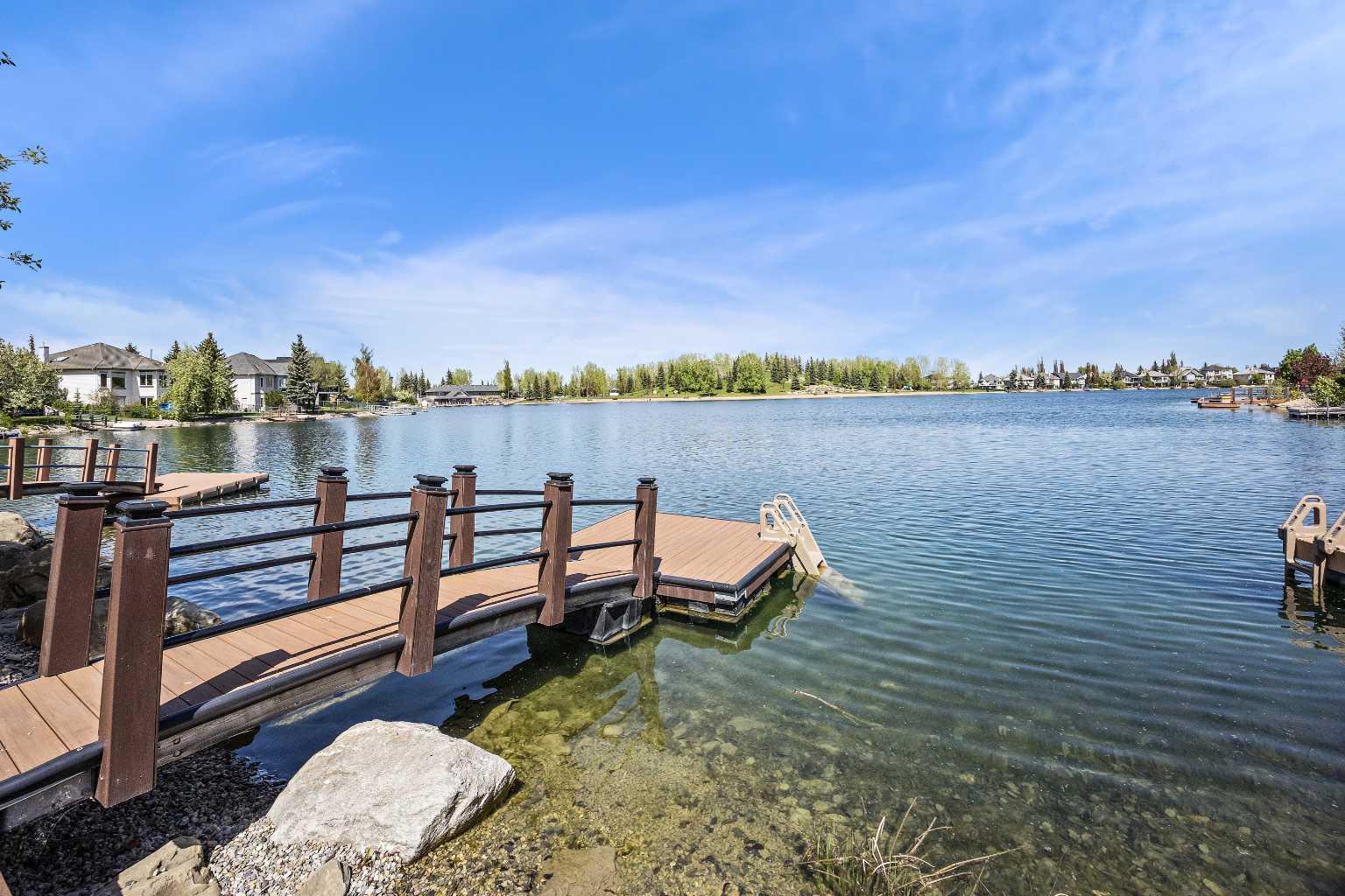 76 Chaparral Cove SE