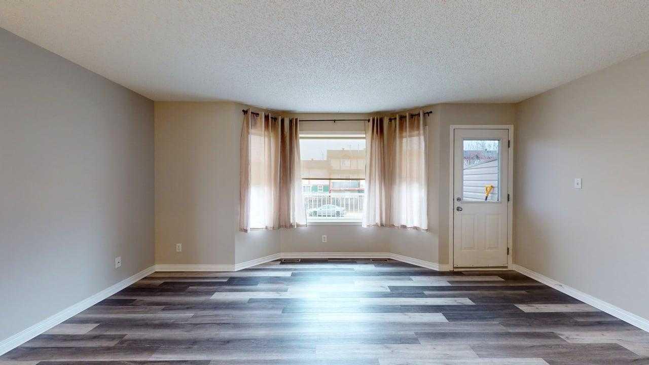 200 Arabian Drive 10