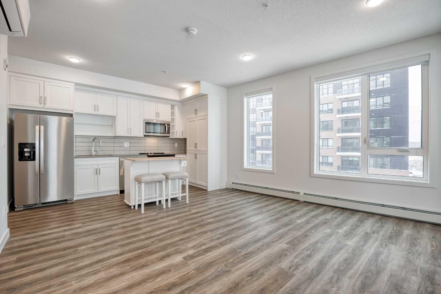 3932 University Avenue NW 303