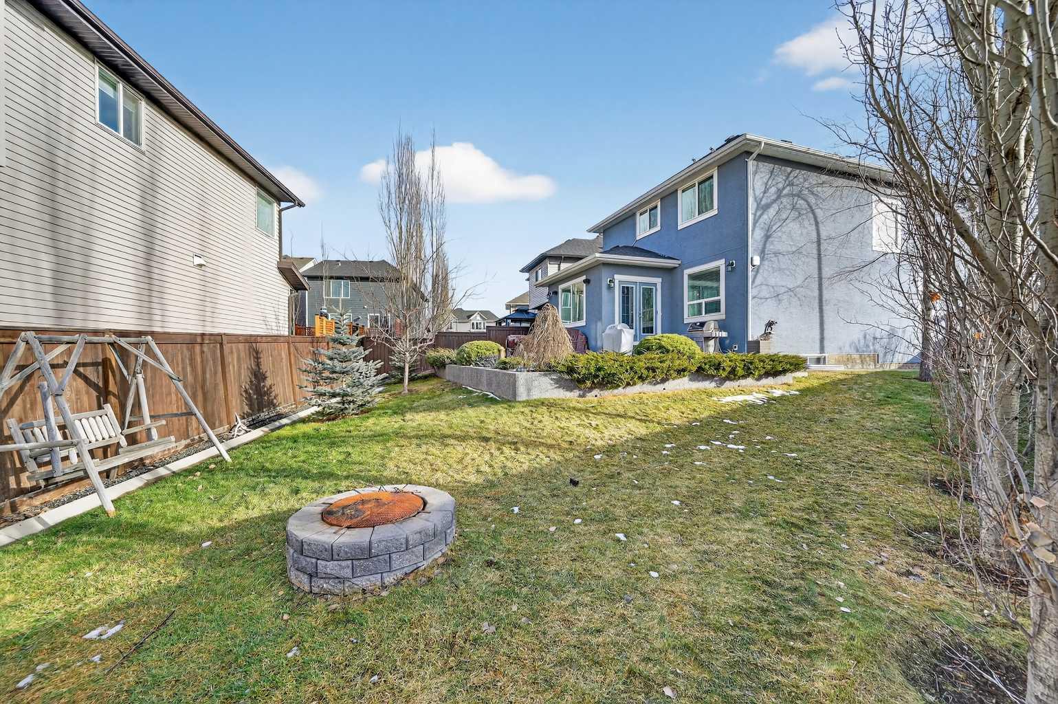 143 Cranarch Crescent SE