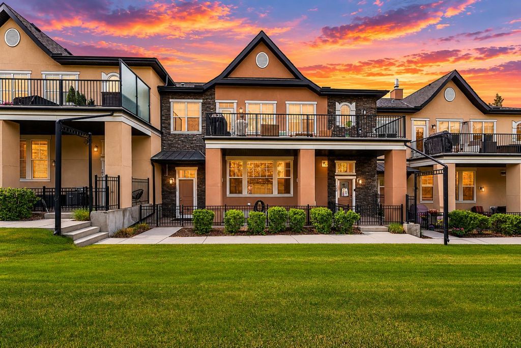 Photo of 165 Cranbrook Villas SE, Calgary, AB T3M 1Z3 (MLS # A2315061)