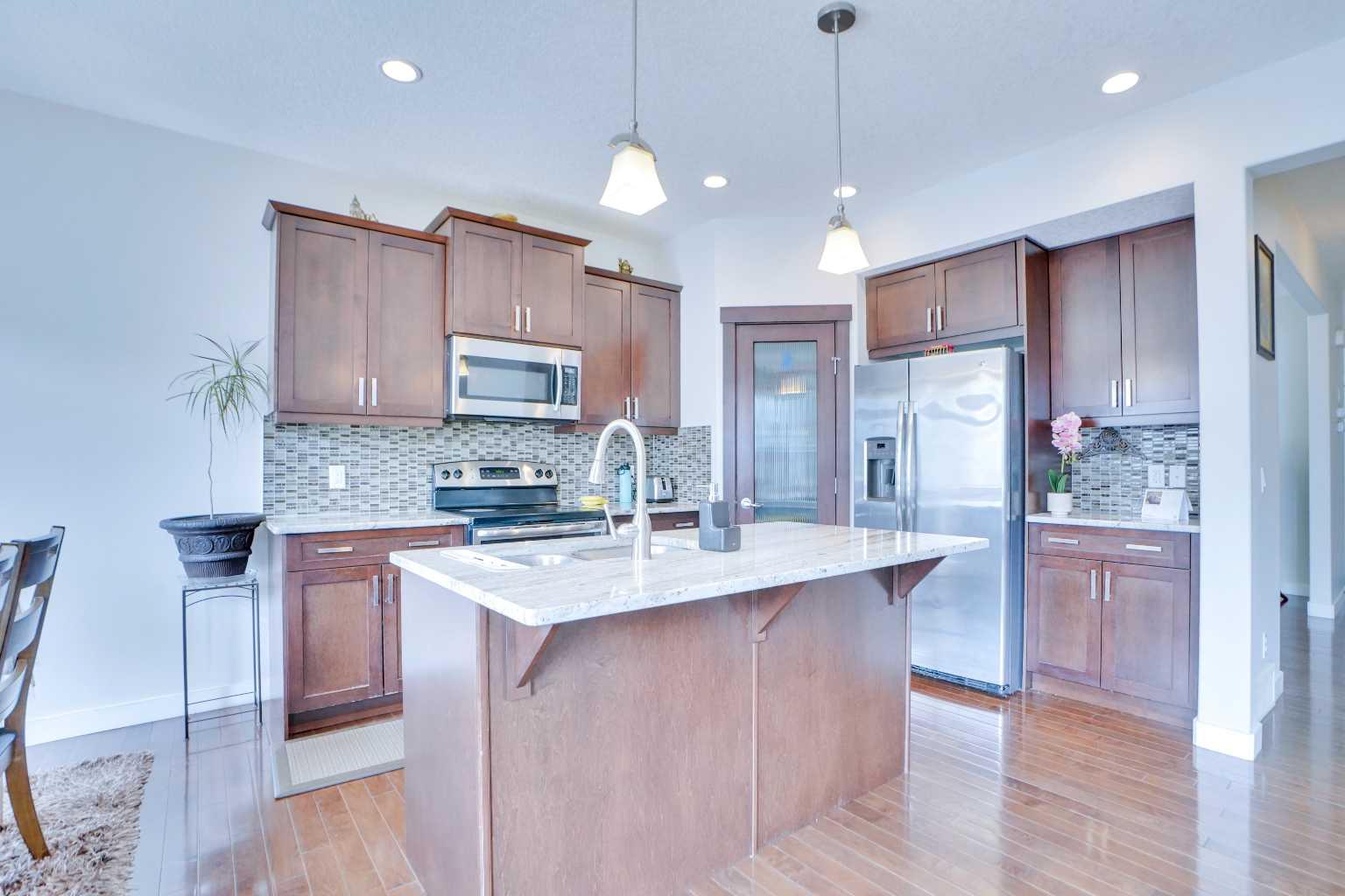 21 Saddlelake Gardens NE