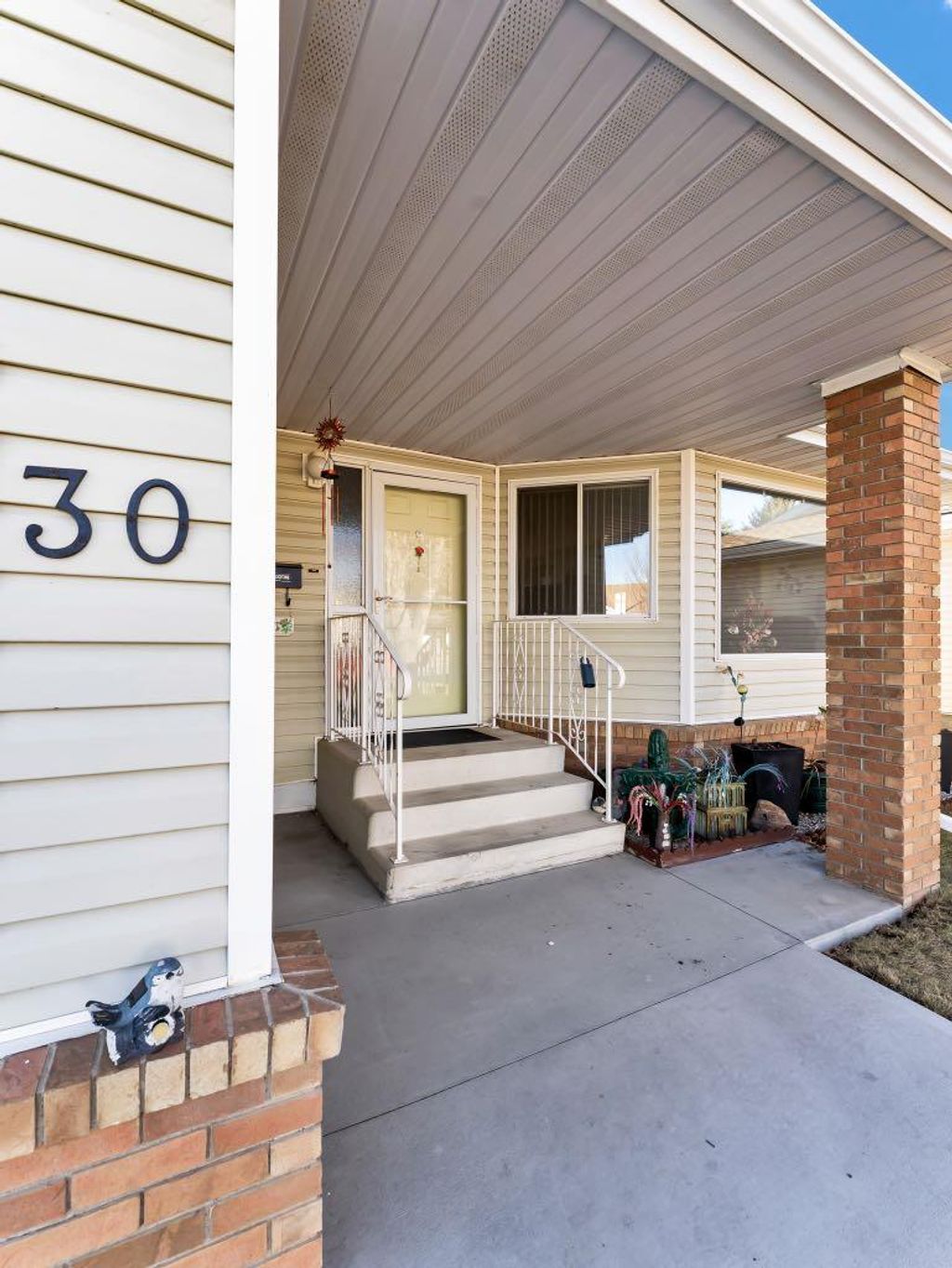 Photo of 459 Carry Drive SE #30, Medicine Hat, AB T1B 3W1 (MLS # A2283520)