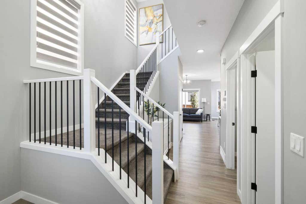 Photo of 628 Edgefield Street, Strathmore, AB T1P 0H5 (MLS # A2324027)