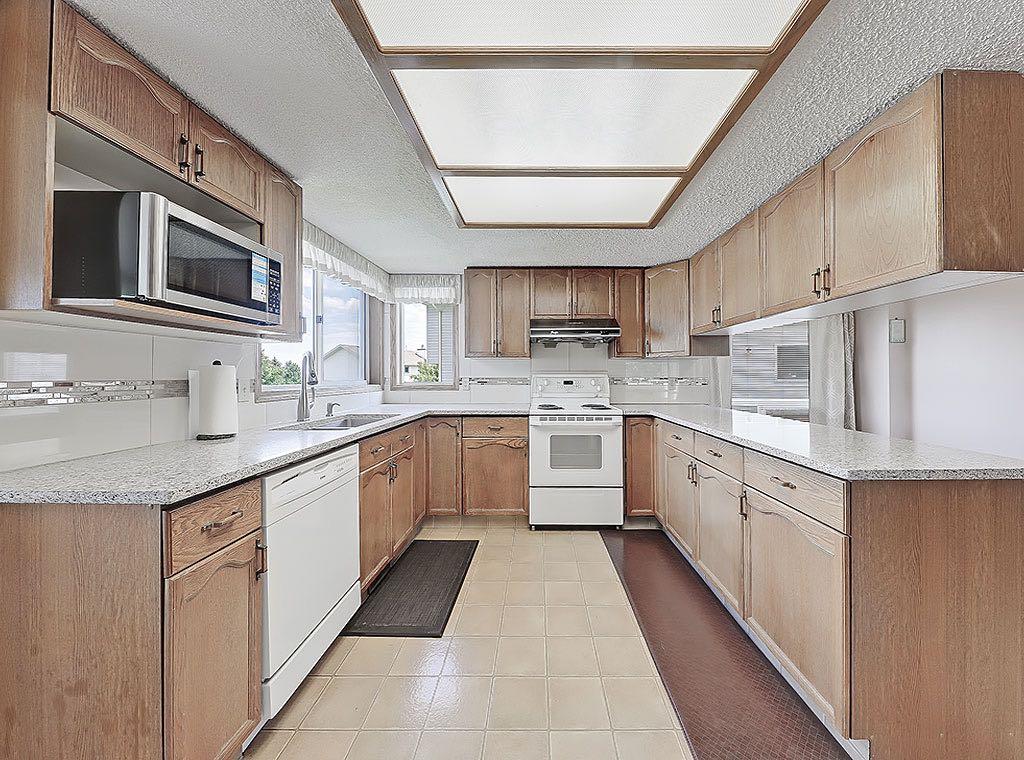 154 Sandarac Drive NW