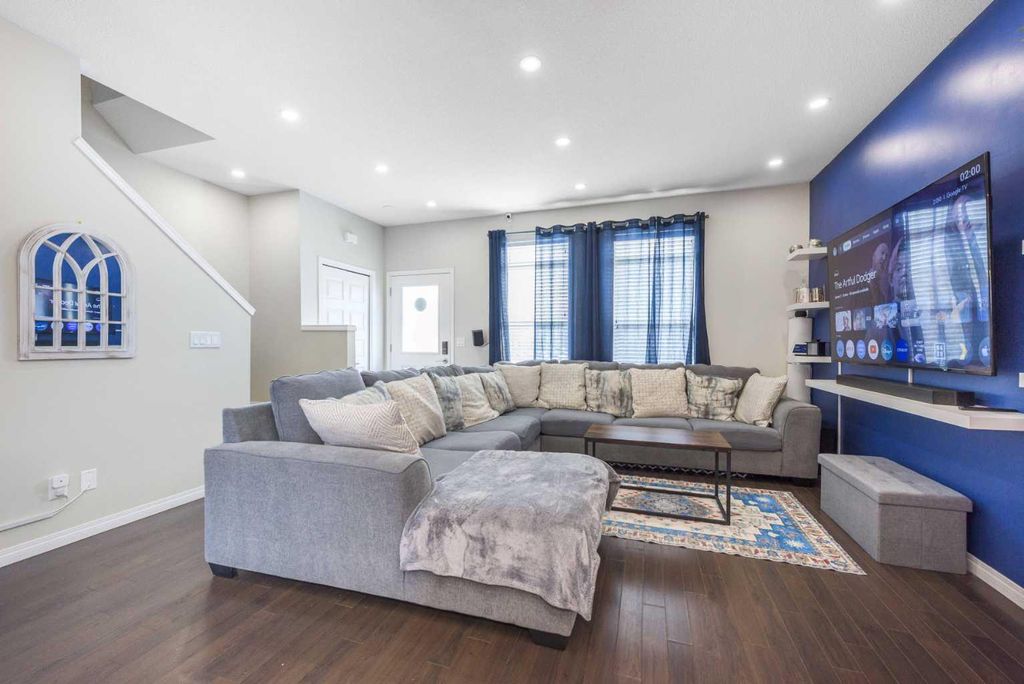 Photo of 1001 8 Street NW #4704, Airdrie, AB T4B 0W9 (MLS # A2288193)