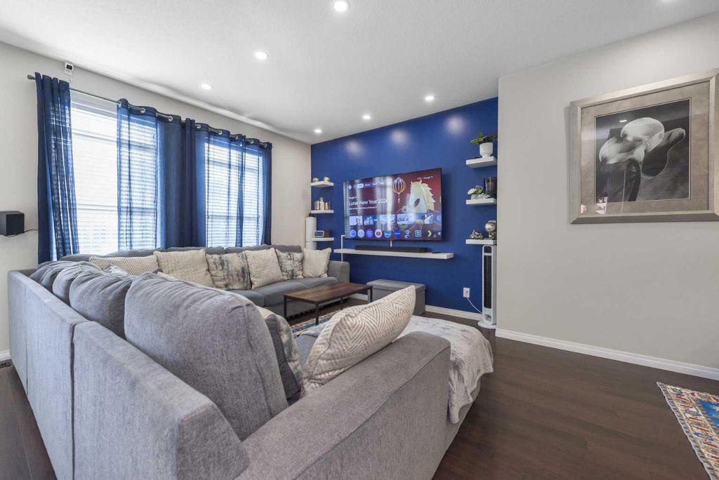 Photo of 1001 8 Street NW #4704, Airdrie, AB T4B 0W9 (MLS # A2288193)