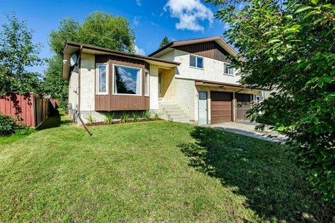 Photo of 14 Eagle Road, Lacombe, AB T4L 1S2 (MLS # A2333713)