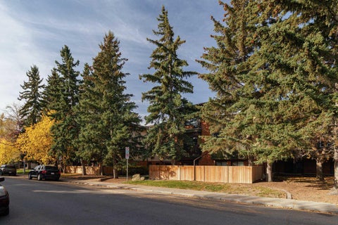 Photo of 1919 36 Street SW #211, Calgary, AB T3E 2Y8 (MLS # A2351215)
