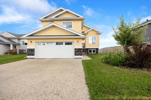 Photo of 204 Beaveridge Close, Fort McMurray, AB T9H 2V7 (MLS # A2331943)