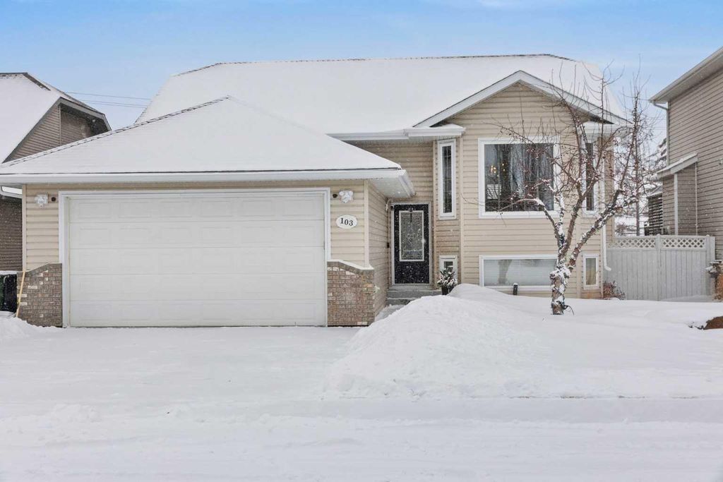 Photo of 103 Adams Close N, Red Deer, AB T4R 3C7 (MLS # A2289679)