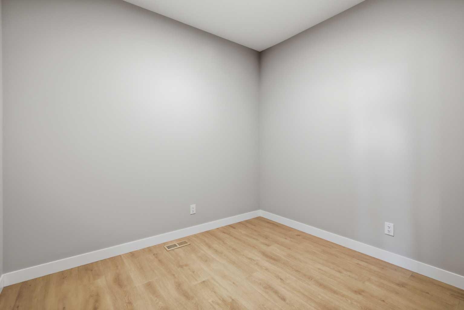 139 Belvedere Crescent SE