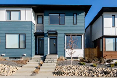 Photo of 126 Homestead Boulevard NE, Calgary, AB T3J 2G8 (MLS # A2235537) Photo of 126 Homestead Boulevard NE, Calgary, AB T3J 2G8 (MLS # A2235537)