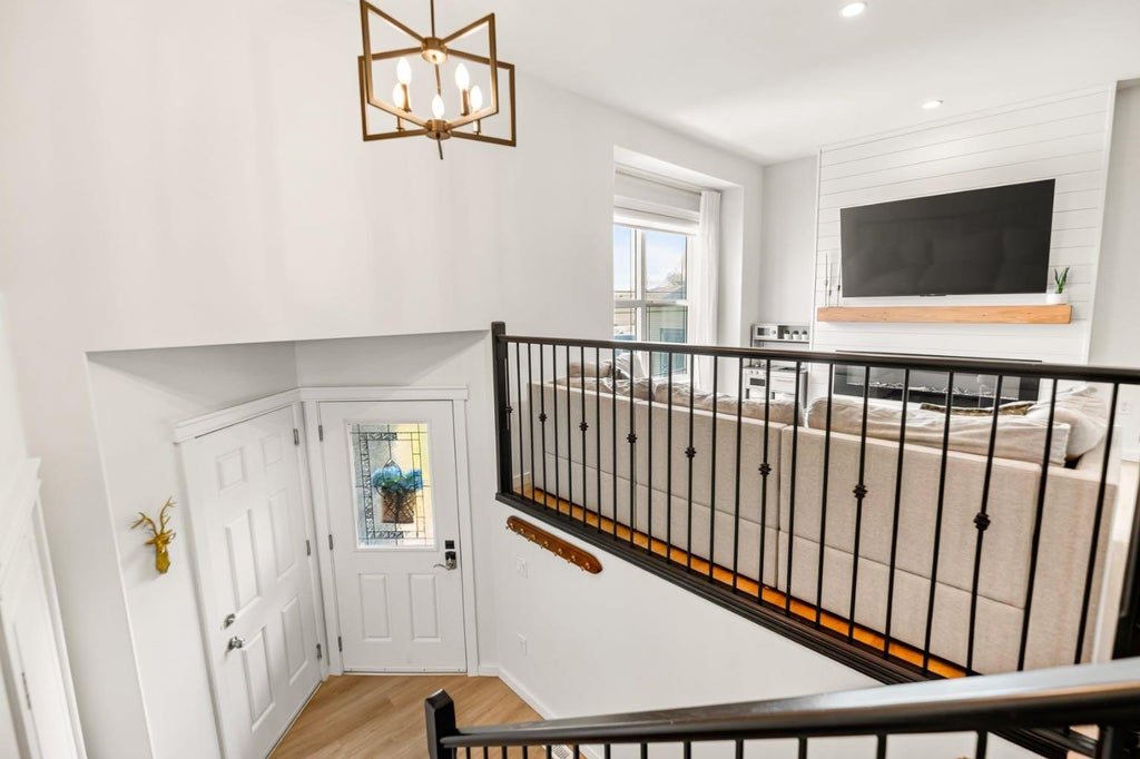 Photo of 17 Alderwood Close, Blackfalds, AB T4M 0L9 (MLS # A2328264)