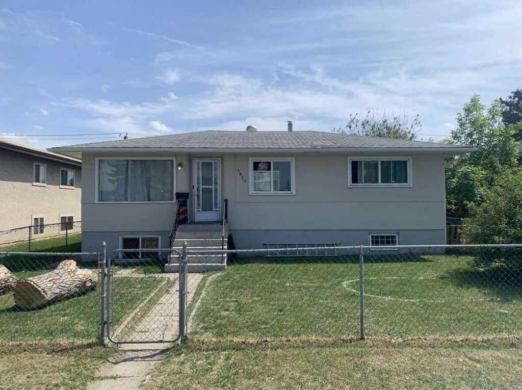Photo of 1820 41 Street SE, Calgary, AB T2B 1C3 (MLS # A2316401)