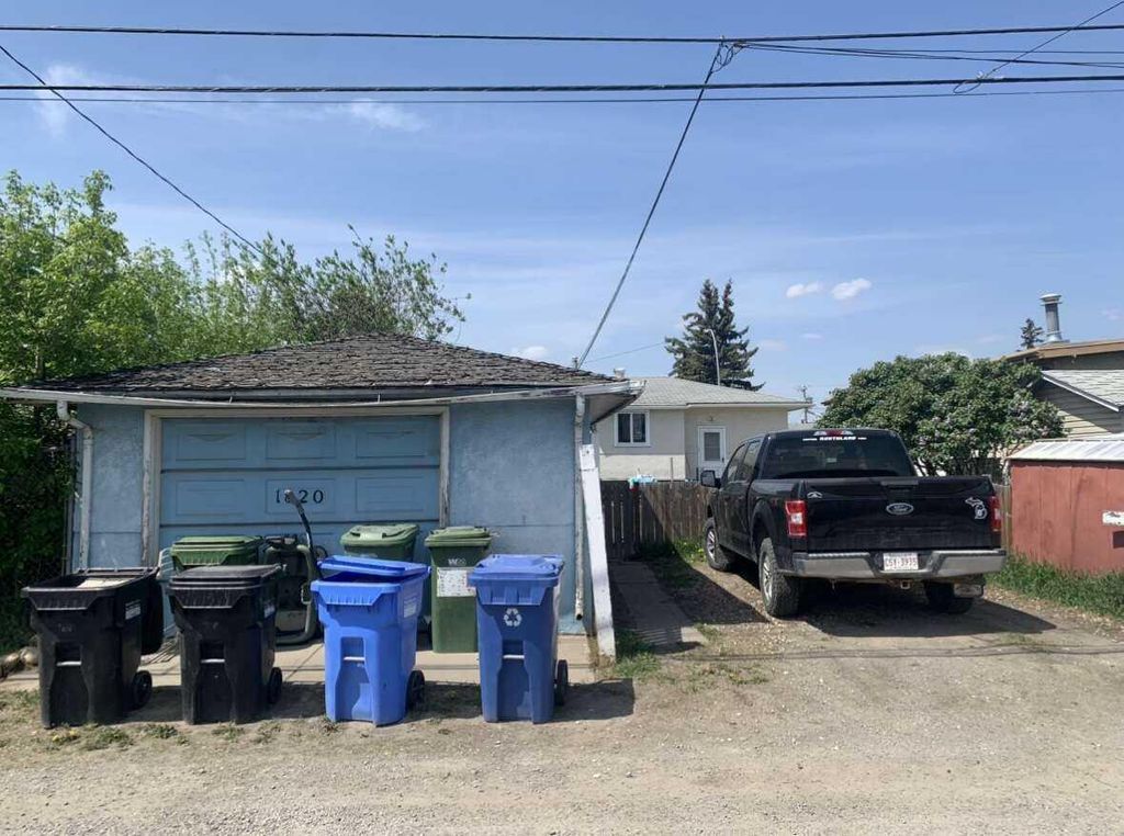 Photo of 1820 41 Street SE, Calgary, AB T2B 1C3 (MLS # A2316401)