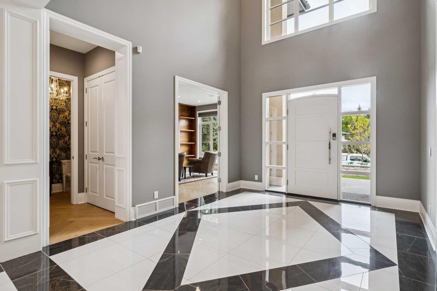 1307 Baldwin Crescent SW