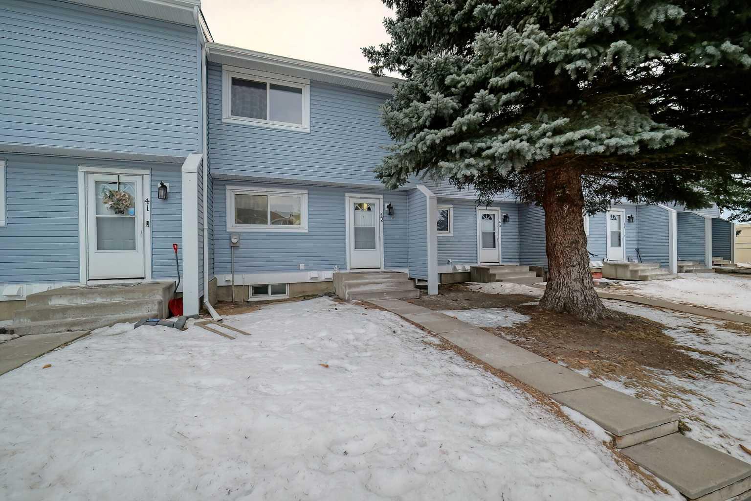 195 Manora Place NE 42