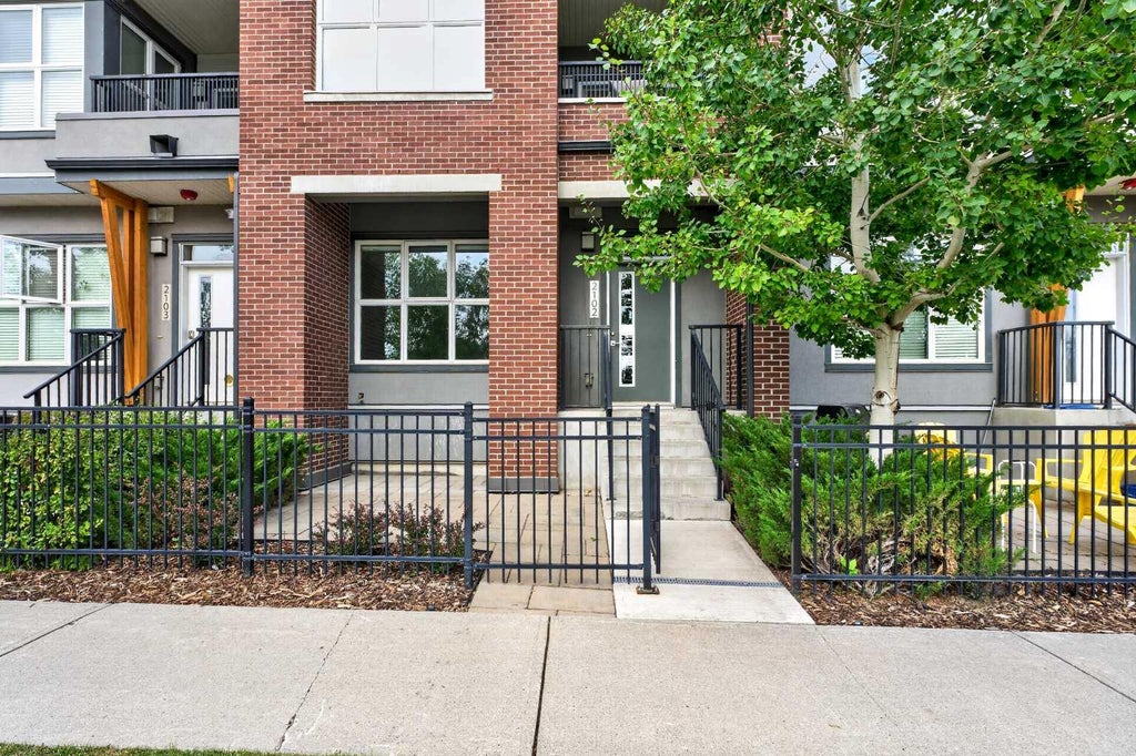 Photo of 95 Burma Star Road SW #2102, Calgary, AB T3E 8A9 (MLS # A2345695)
