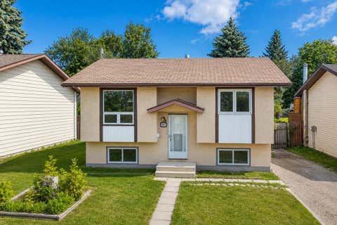 Photo of 7363 59 Avenue, Red Deer, AB T4P 2L5 (MLS # A2334514)