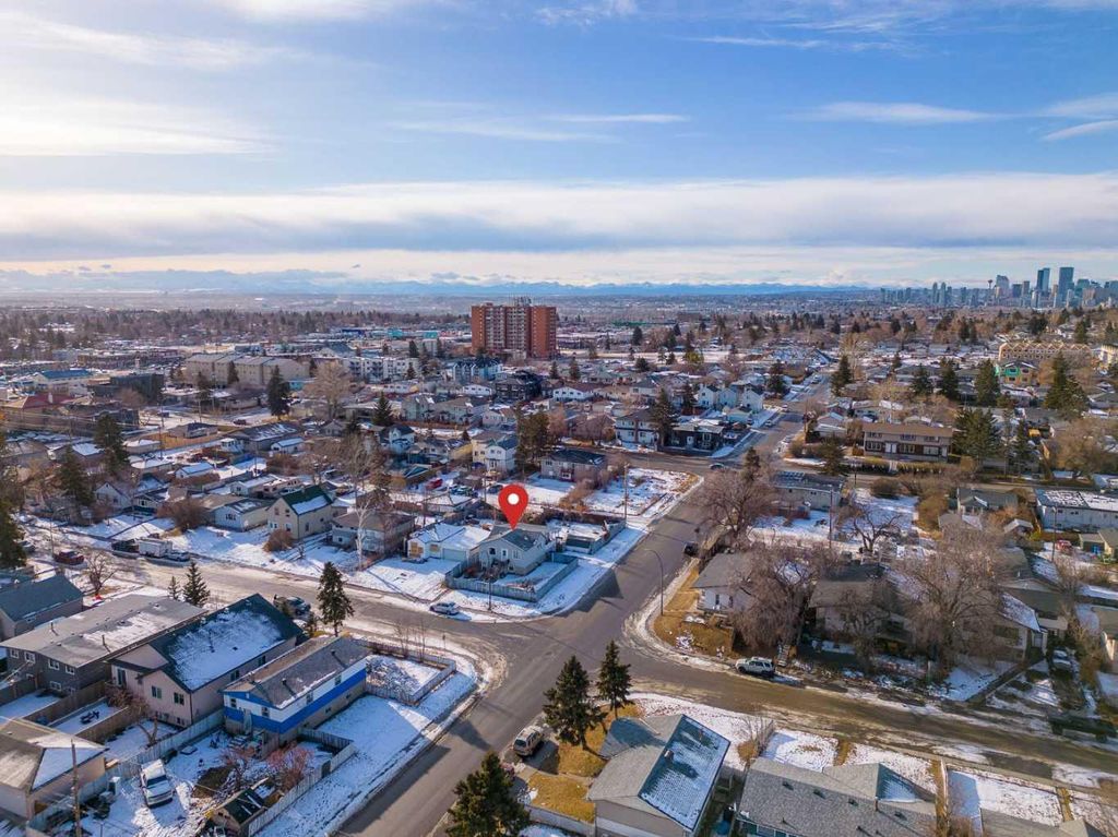 Photo of 1501 37 Street SE, Calgary, AB T2A 1E6 (MLS # A2280918)