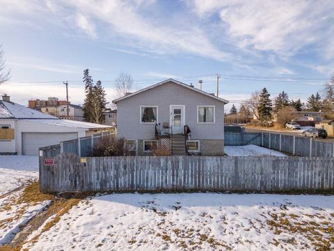 1501 37 Street SE Calgary AB T2A 1E6
