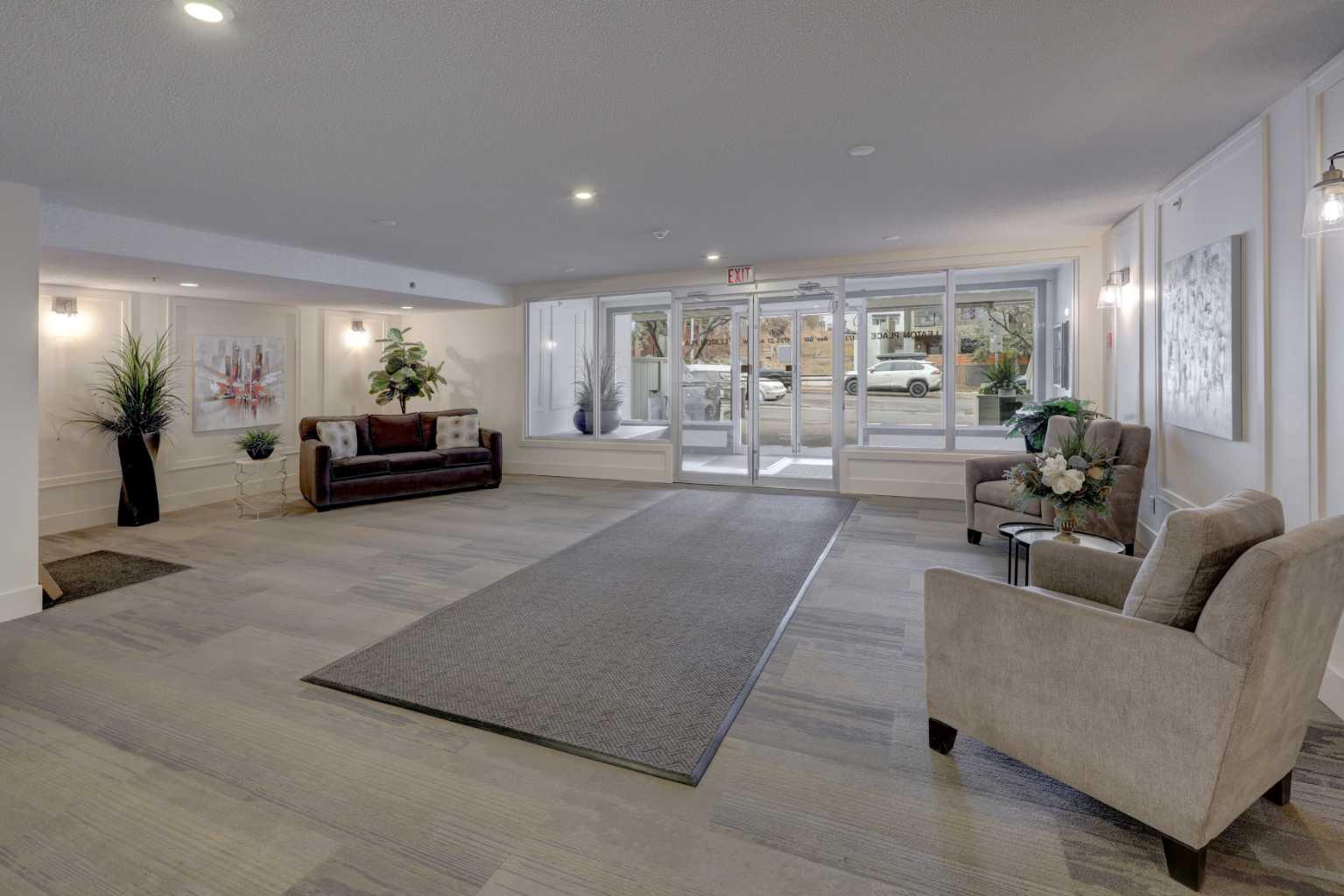 1733 27 Avenue SW 105