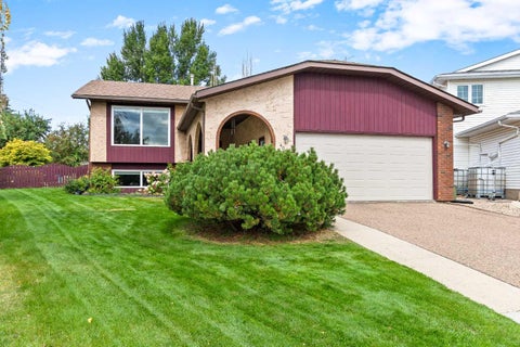 Photo of 4018 58 Avenue Close, Lloydminster, AB T9V 2P6 (MLS # A2341883)