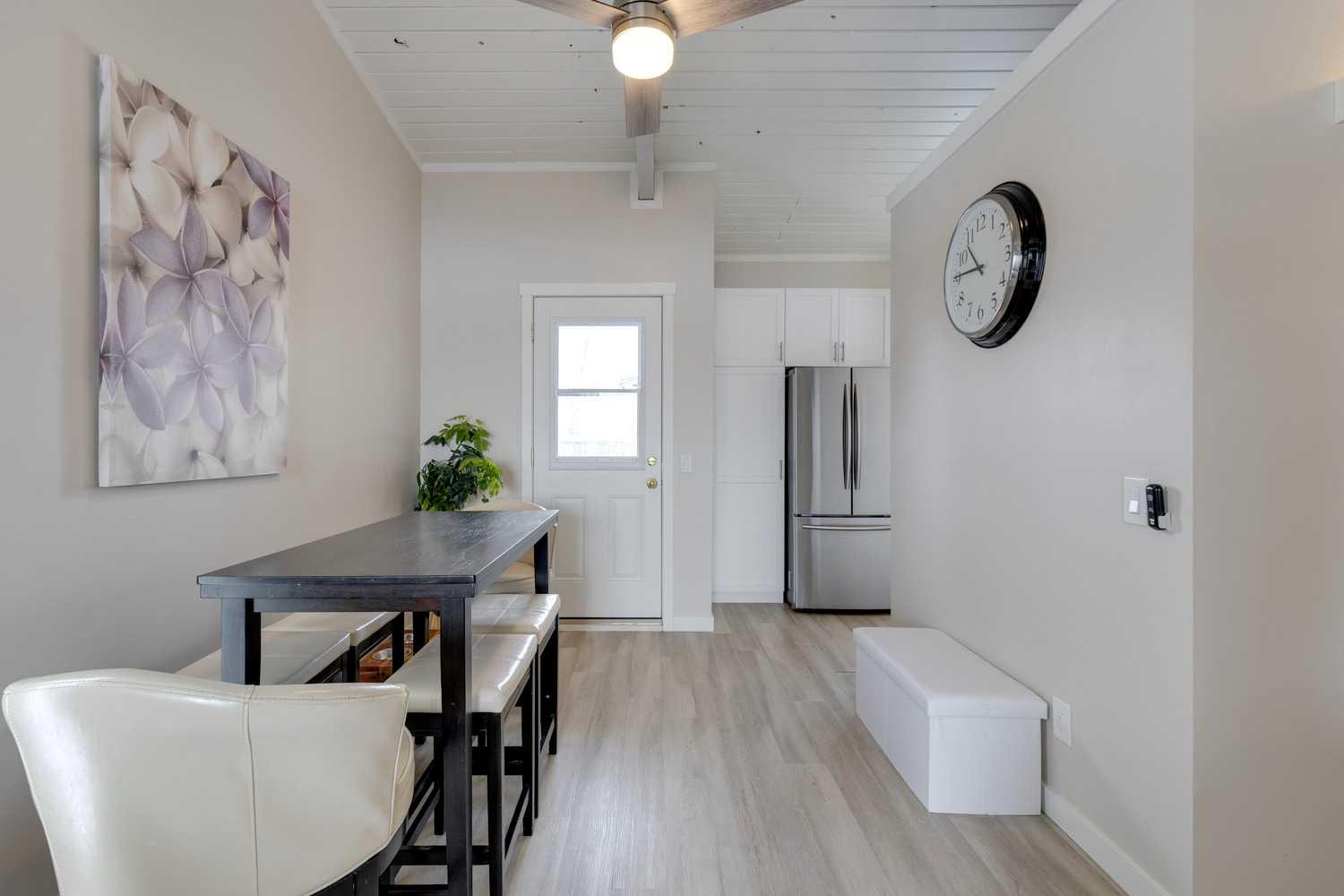 2630 Oakmoor Drive SW