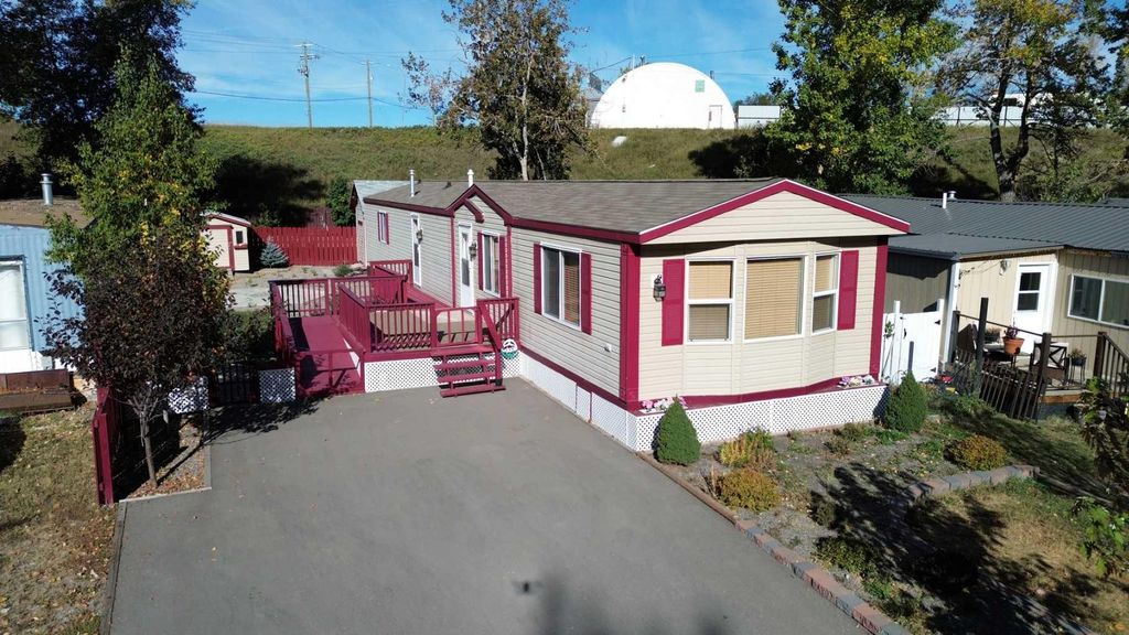 Photo of 1229 Waterton Avenue #6, Pincher Creek, AB T0K 1W0 (MLS # A2290019)